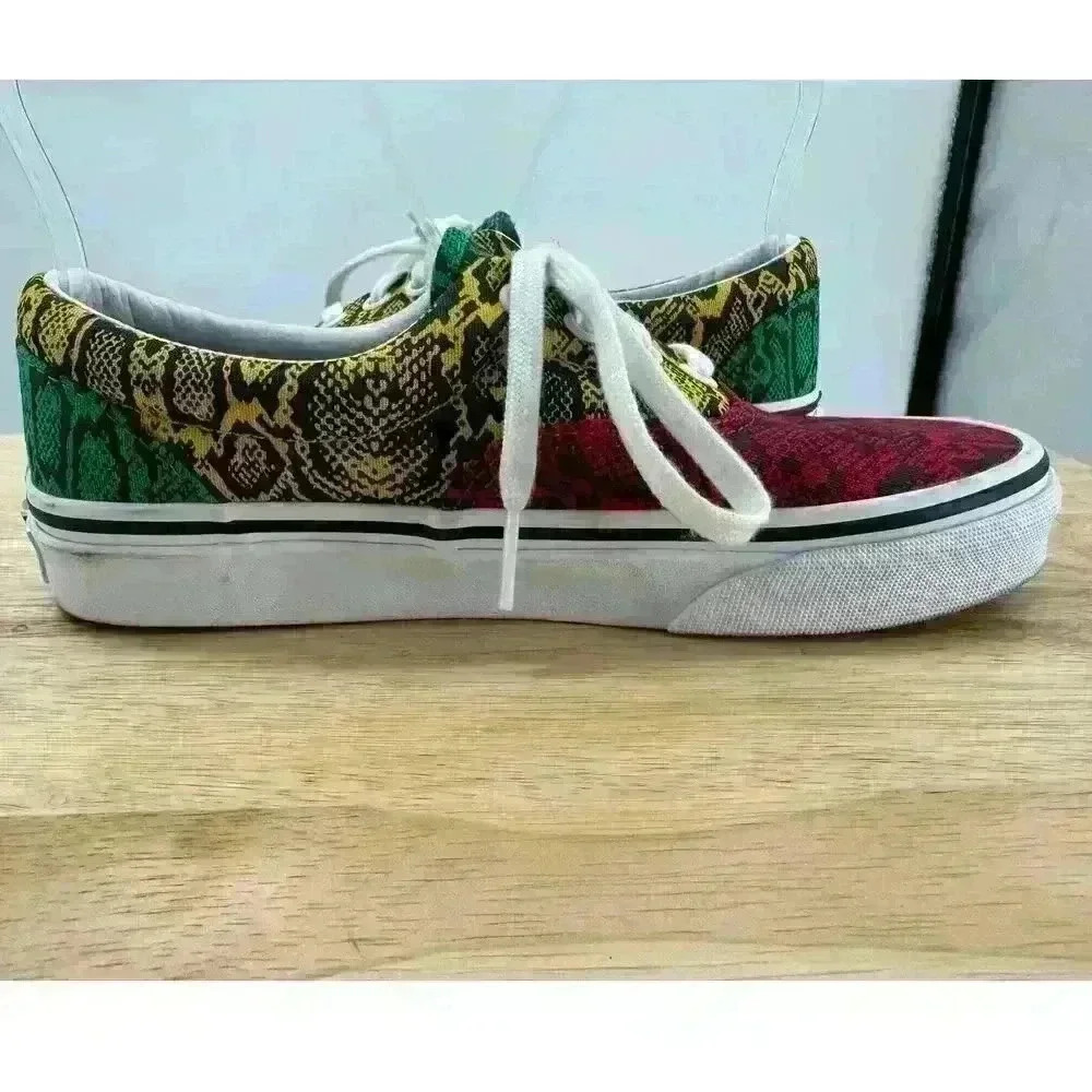 Vans Era Snake Python Rasta Colors‎ Low Top Lace-Up Sneakers - Women’s Size 6